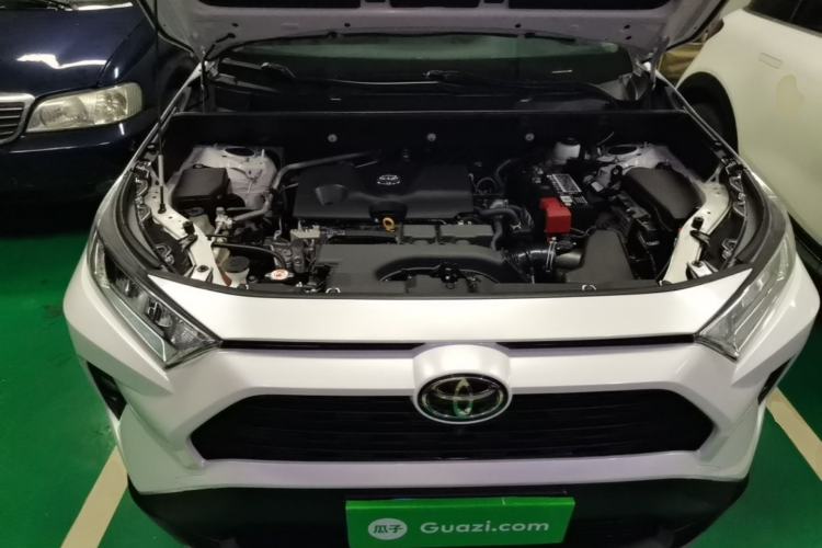 Used Toyota RAV4 2022 2.0L CVT Two-Wheel Drive Fashion Plus Edition Engine Bay