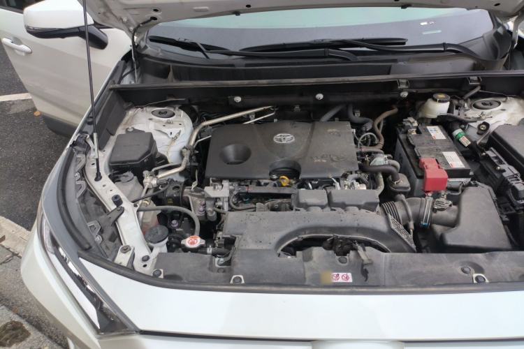 Used Toyota RAV4 2022 2.0L CVT Two-Wheel Drive Fashion Plus Edition Engine Bay Right