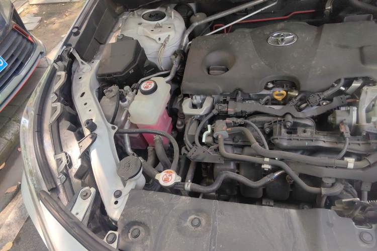 Used Toyota RAV4 2022 Dual-Engine 2.5L E-CVT Four-Wheel Drive Elite Plus Edition Engine Bay Right