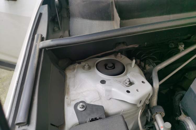 Used Toyota RAV4 2022 2.0L CVT Four-Wheel Drive Premium Edition Engine Bay Right