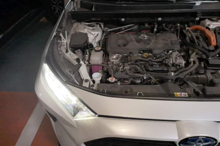 Used Toyota RAV4 2022 Dual-Engine 2.5L E-CVT Four-Wheel Drive Elite Plus Edition Engine Bay Right