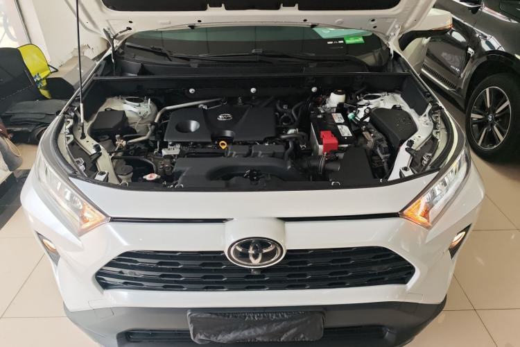 Used Toyota RAV4 2022 2.0L CVT Two-Wheel Drive Fashion Plus Edition Engine Bay