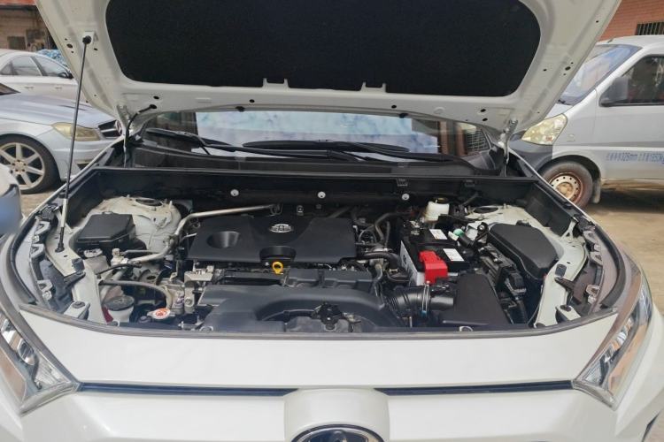 Used Toyota RAV4 2022 2.0L CVT Two-Wheel Drive Fashion Plus Edition Engine Bay