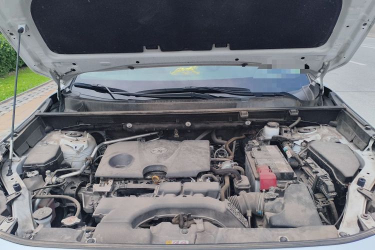 Used Toyota RAV4 2022 2.0L CVT Two-Wheel Drive Fashion Plus Edition Engine Bay
