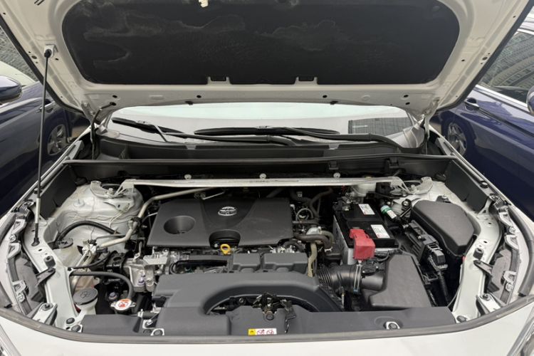 Used Toyota RAV4 2022 2.0L CVT Two-Wheel Drive Urban Edition Engine Bay