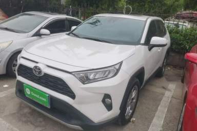 Used Toyota RAV4 2022 2.0L CVT Two-Wheel Drive Fashion Edition