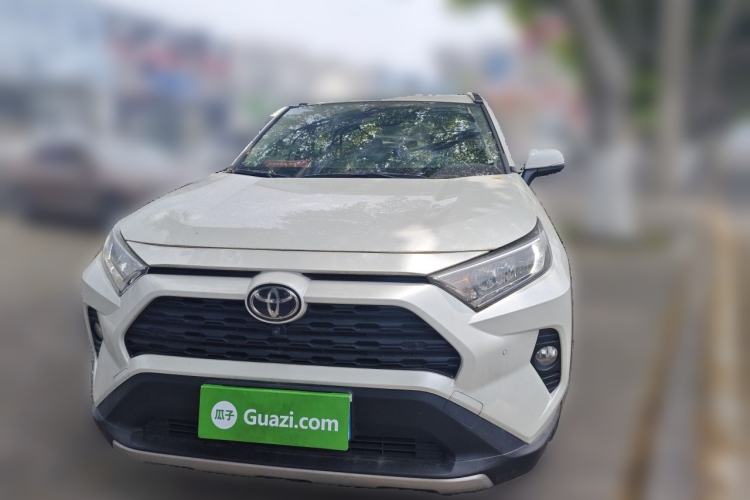 Used Toyota RAV4 2022 2.0L CVT Two-Wheel Drive Fashion Plus Edition Exterior 1