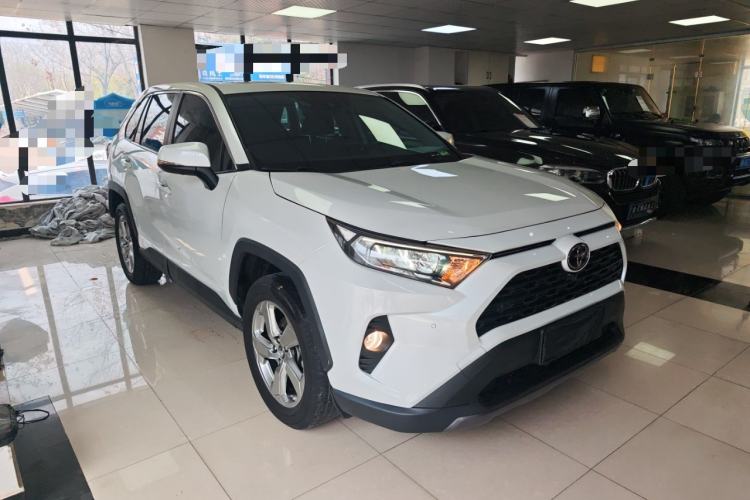 Used Toyota RAV4 2022 2.0L CVT Two-Wheel Drive Fashion Plus Edition Exterior 1