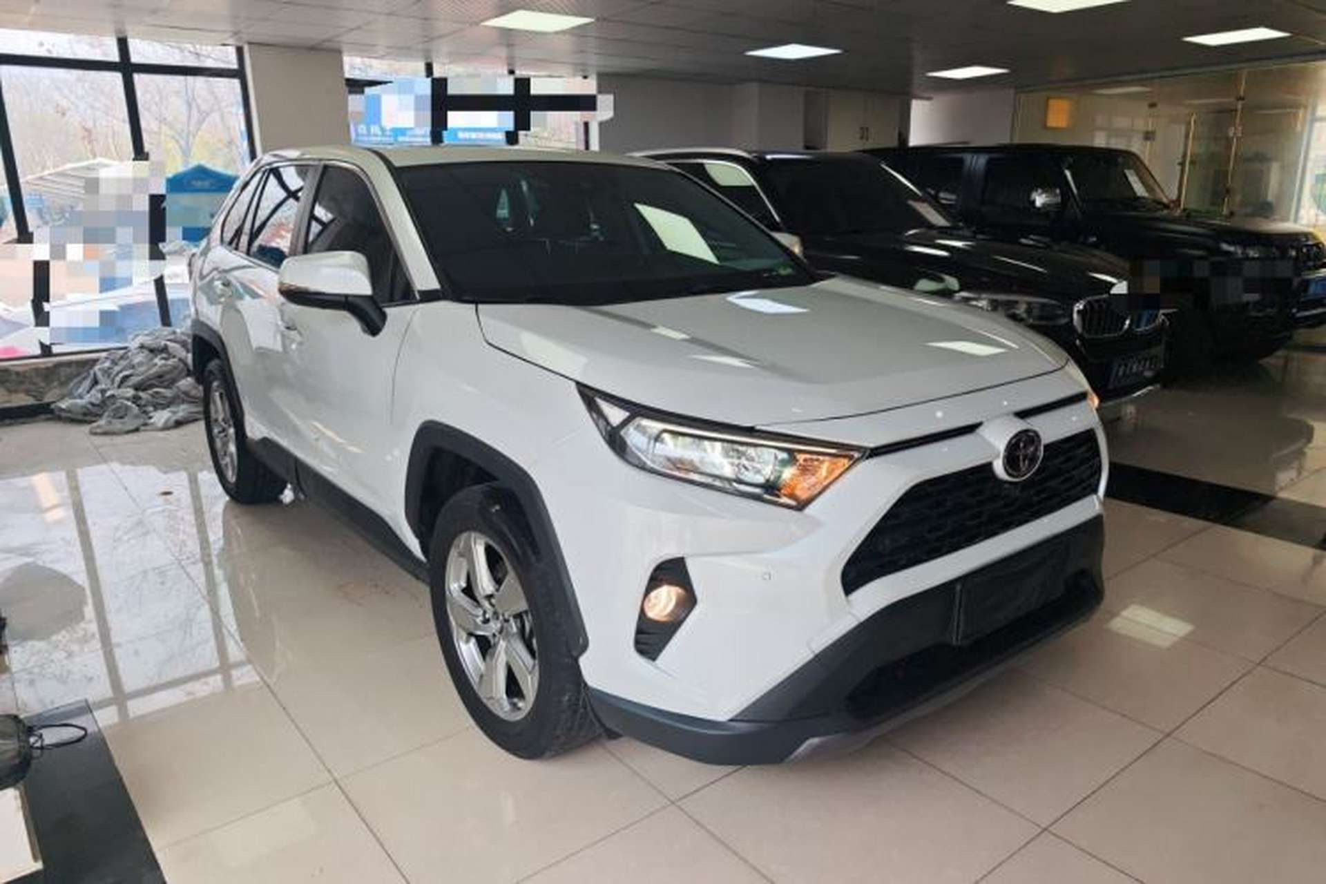 Used Toyota RAV4 2022 2.0L CVT Two-Wheel Drive Fashion Plus Edition Exterior 1