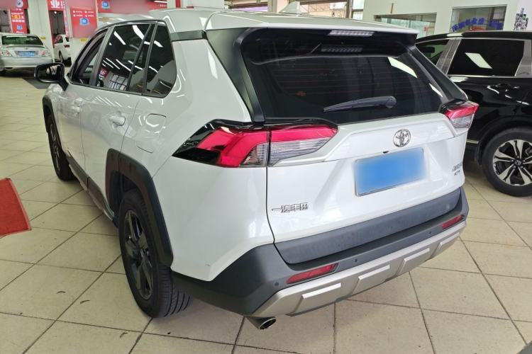 Used Toyota RAV4 2022 2.0L CVT 4x4 Style Plus Edition Exterior 2