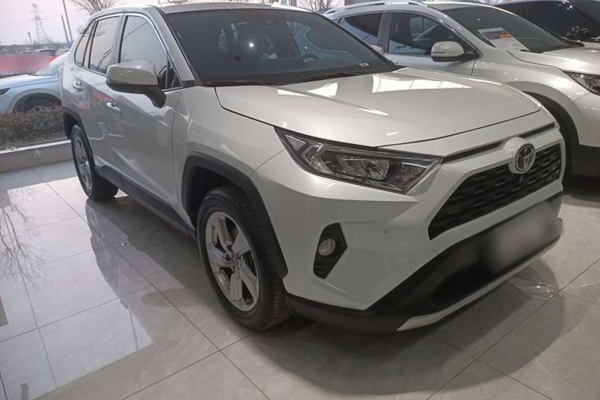 Used Toyota RAV4 2022 2.0L CVT Two-Wheel Drive Fashion Plus Edition Exterior 2