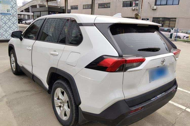 Used Toyota RAV4 2022 2.0L CVT Two-Wheel Drive Urban Edition Exterior 2