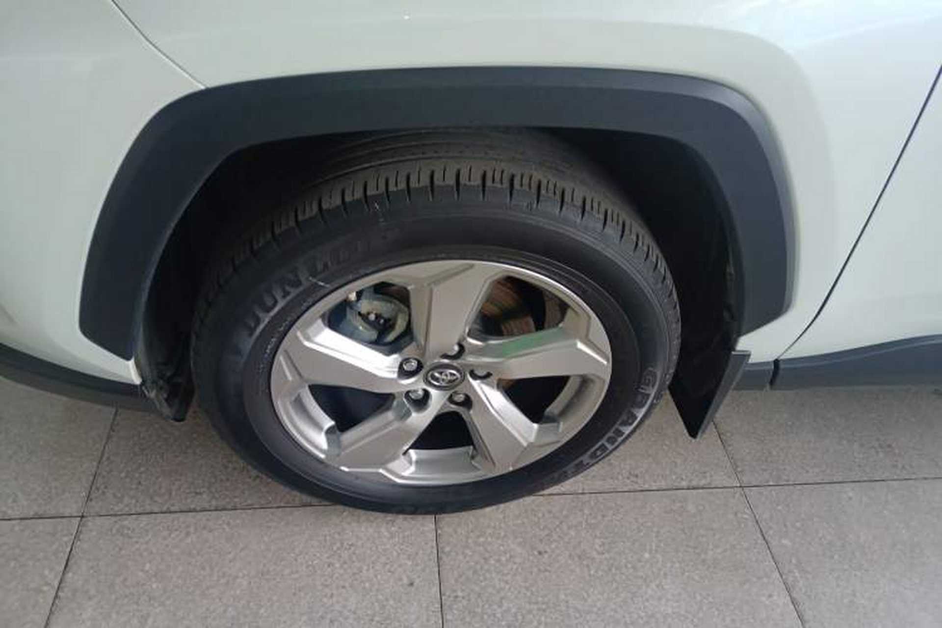 Used Toyota RAV4 2022 2.0L CVT Two-Wheel Drive Fashion Plus Edition Exterior 4
