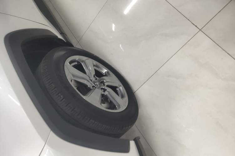 Used Toyota RAV4 2022 2.0L CVT Two-Wheel Drive Fashion Plus Edition Exterior 4