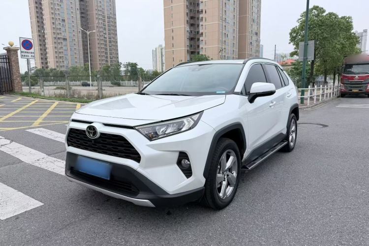 Used Toyota RAV4 2022 2.0L CVT Two-Wheel Drive Fashion Edition Exterior 5