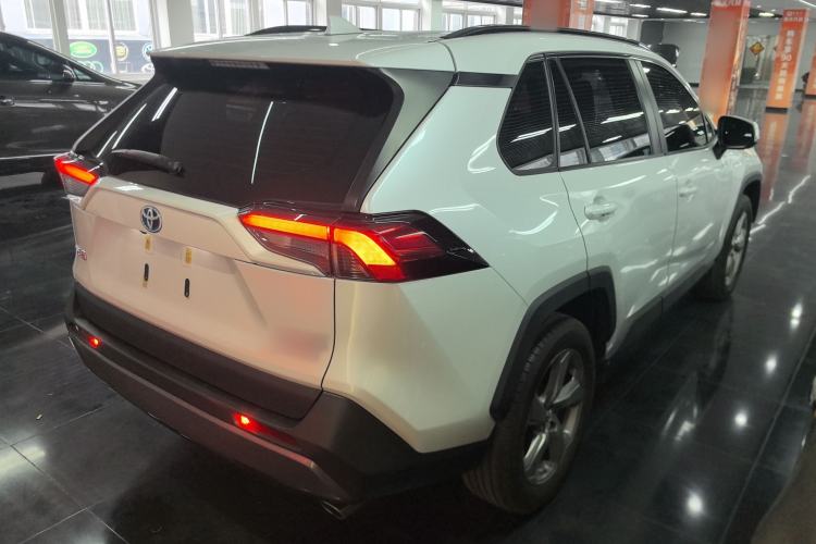 Used Toyota RAV4 2022 Dual-Engine 2.5L E-CVT Two-Wheel Drive Elite Edition Exterior 5