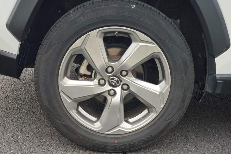 Used Toyota RAV4 2022 2.0L CVT Two-Wheel Drive Fashion Edition Exterior 7