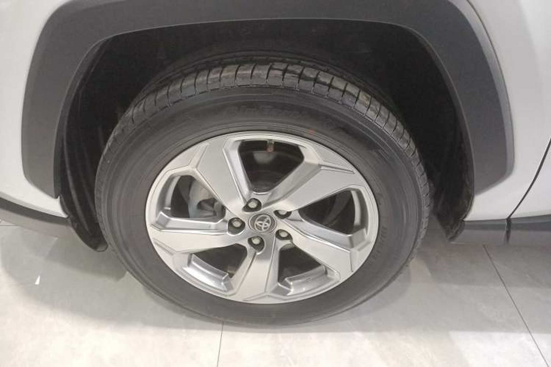 Used Toyota RAV4 2022 2.0L CVT Two-Wheel Drive Fashion Plus Edition Exterior 7