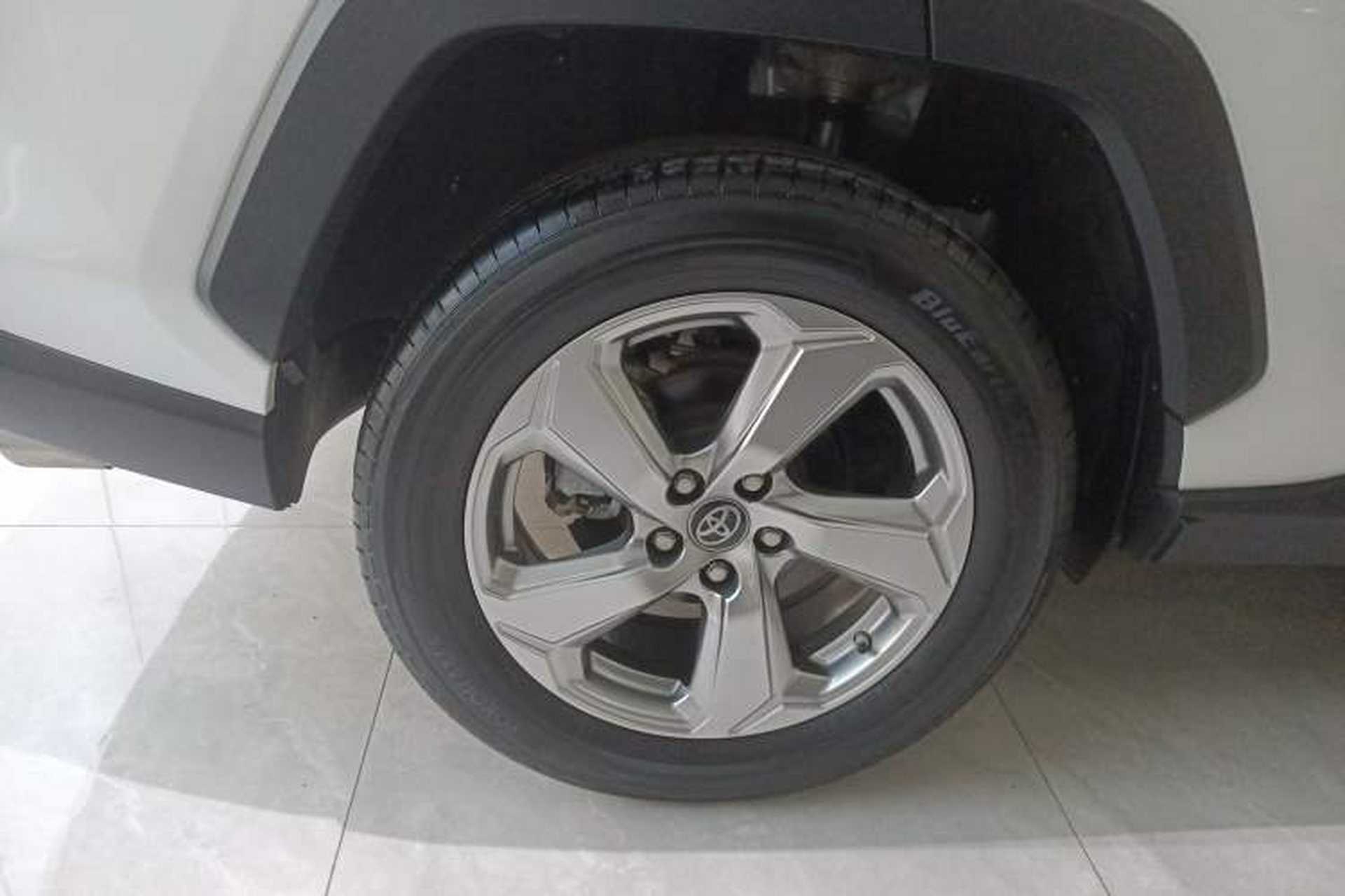 Used Toyota RAV4 2022 2.0L CVT Two-Wheel Drive Fashion Plus Edition Exterior 8