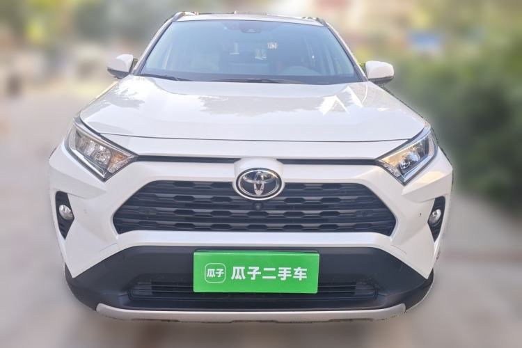 Used Toyota RAV4 2022 2.0L CVT Two-Wheel Drive Fashion Plus Edition Front