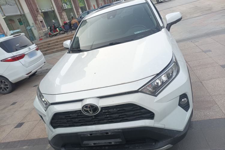Used Toyota RAV4 2022 2.0L CVT Two-Wheel Drive Fashion Edition Front