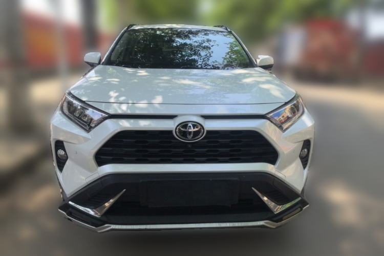 Used Toyota RAV4 2022 2.0L CVT Two-Wheel Drive Fashion Plus Edition Front