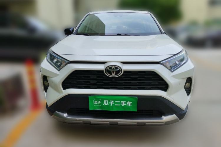 Used Toyota RAV4 2022 2.0L CVT 4x4 Style Plus Edition Front