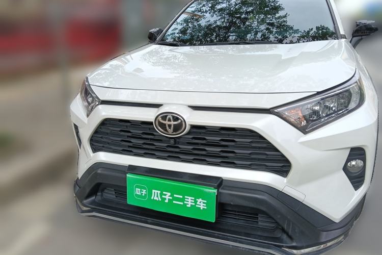 Used Toyota RAV4 2022 2.0L CVT Two-Wheel Drive Fashion Edition Front
