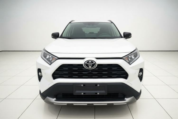 Used Toyota RAV4 2022 2.0L CVT 4x4 Style Plus Edition Front