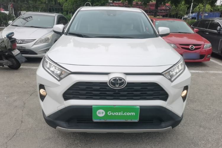Used Toyota RAV4 2022 2.0L CVT Two-Wheel Drive Fashion Edition Front