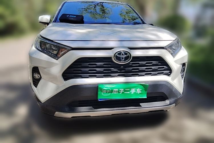 Used Toyota RAV4 2022 2.0L CVT Two-Wheel Drive Fashion Edition Front