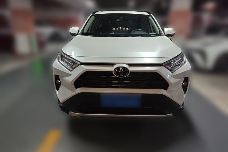 Used Toyota RAV4 2022 2.0L CVT Two-Wheel Drive Fashion Plus Edition Front