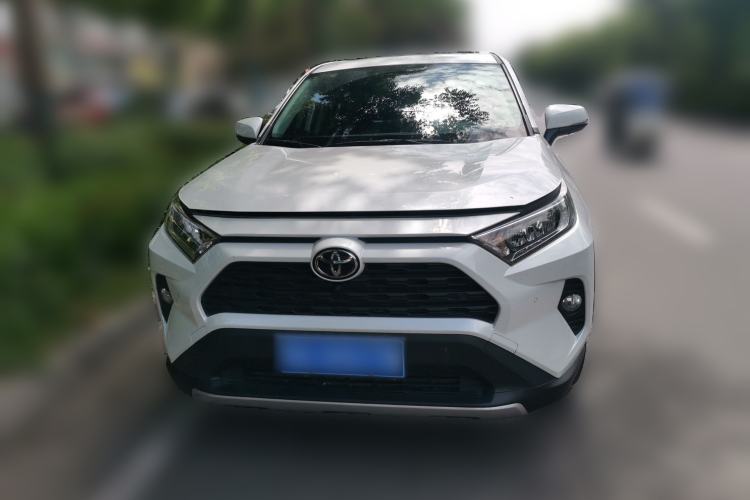Used Toyota RAV4 2022 2.0L CVT Two-Wheel Drive Fashion Plus Edition Front