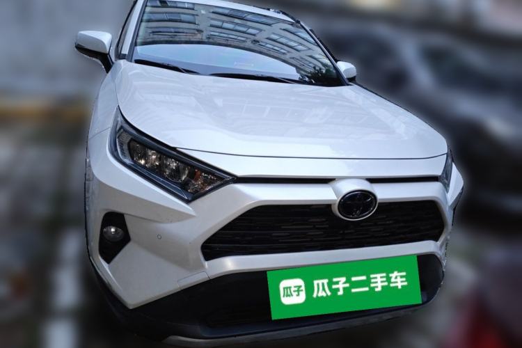 Used Toyota RAV4 2022 2.0L CVT Two-Wheel Drive Fashion Plus Edition Front