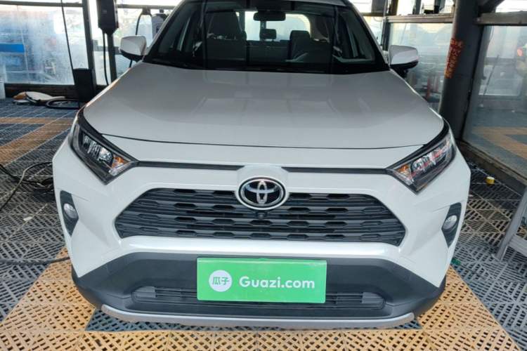 Used Toyota RAV4 2022 2.0L CVT Two-Wheel Drive Fashion Edition Front