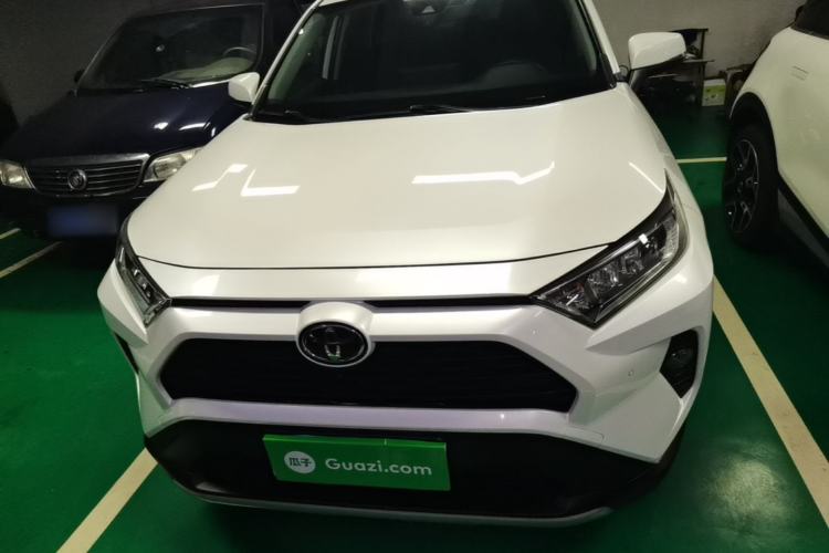 Used Toyota RAV4 2022 2.0L CVT Two-Wheel Drive Fashion Plus Edition Front