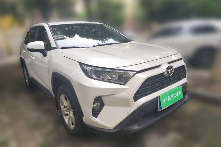 Used Toyota RAV4 2022 2.0L CVT Two-Wheel Drive Urban Edition Front Right 45 Deg
