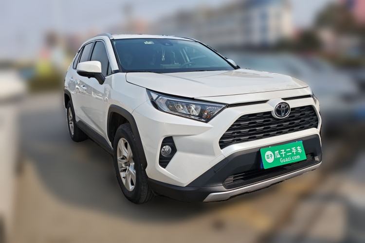 Used Toyota RAV4 2022 2.0L CVT Two-Wheel Drive Urban Edition Front Right 45 Deg