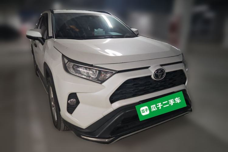 Used Toyota RAV4 2022 2.0L CVT Two-Wheel Drive Urban Edition Front Right 45 Deg
