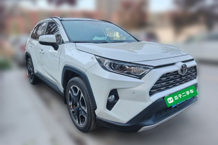 Used Toyota RAV4 2022 2.0L CVT Two-Wheel Drive Prestige Edition Front Right 45 Deg