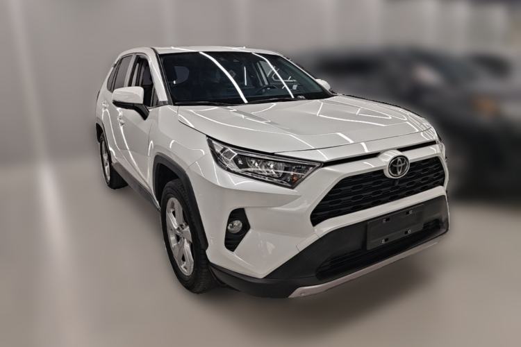 Used Toyota RAV4 2022 2.0L CVT Two-Wheel Drive Fashion Plus Edition Front Right 45 Deg