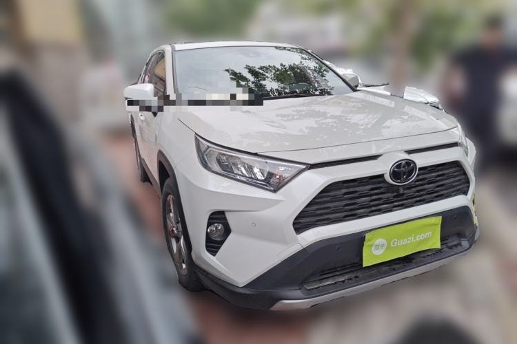 Used Toyota RAV4 2022 2.0L CVT Two-Wheel Drive Fashion Plus Edition Front Right 45 Deg