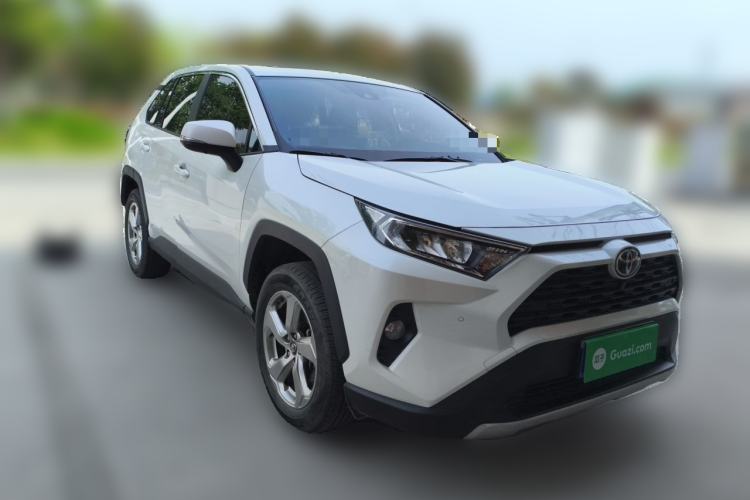 Used Toyota RAV4 2022 2.0L CVT Two-Wheel Drive Fashion Plus Edition Front Right 45 Deg