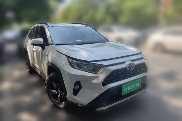 Used Toyota RAV4 2022 Dual-Engine 2.5L E-CVT Four-Wheel Drive Elite Plus Edition Front Right 45 Deg