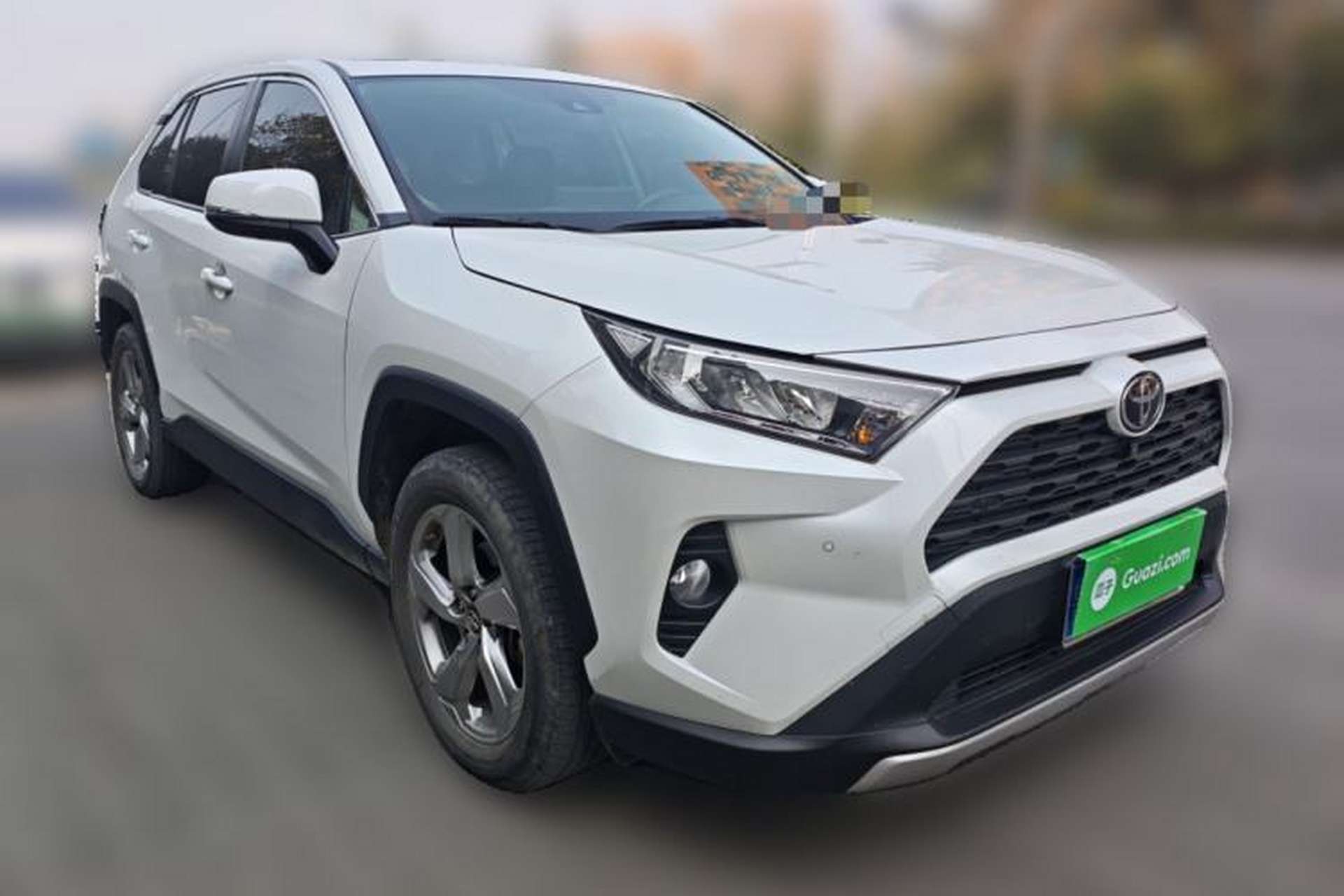 Used Toyota RAV4 2022 2.0L CVT Two-Wheel Drive Fashion Plus Edition Front Right 45 Deg