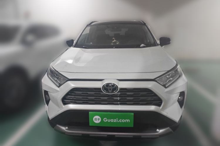 Used Toyota RAV4 2022 2.0L CVT Four-Wheel Drive Premium Edition Front