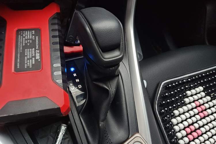 Used Toyota RAV4 2022 2.0L CVT Two-Wheel Drive Fashion Edition Gear Lever