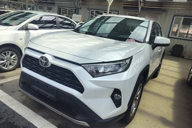 Used Toyota RAV4 2022 2.0L CVT Two-Wheel Drive Fashion Edition