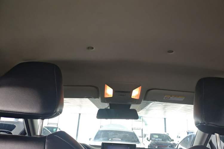 Used Toyota RAV4 2022 2.0L CVT Two-Wheel Drive Urban Edition Headliner