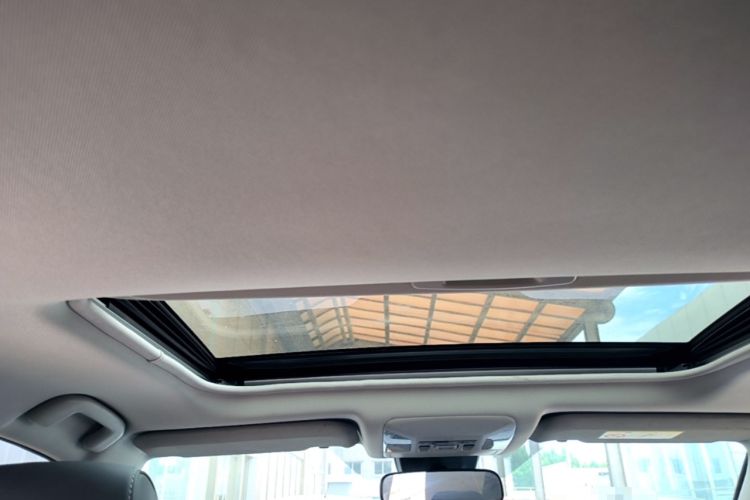 Used Toyota RAV4 2022 2.0L CVT Two-Wheel Drive Fashion Plus Edition Headliner